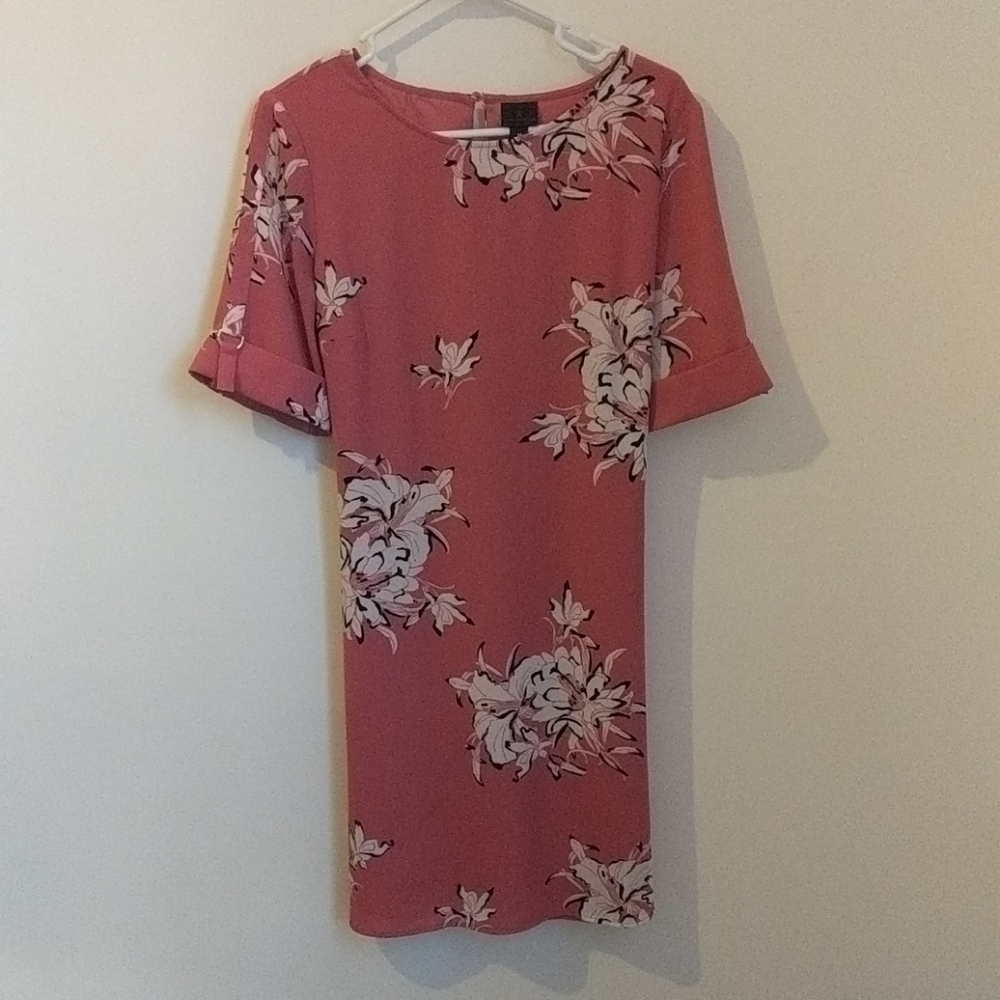 Short Sleeve Dress